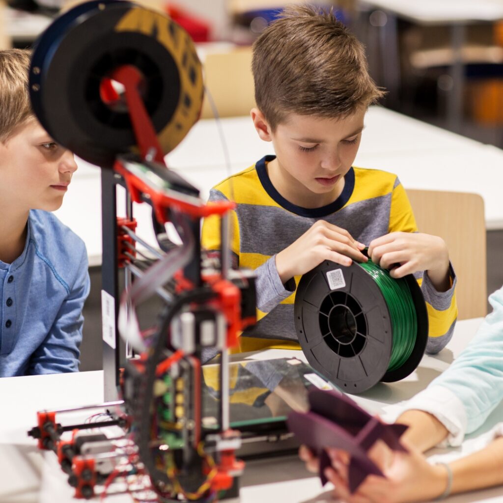 Ejemplos de proyectos educativos con impresoras 3D